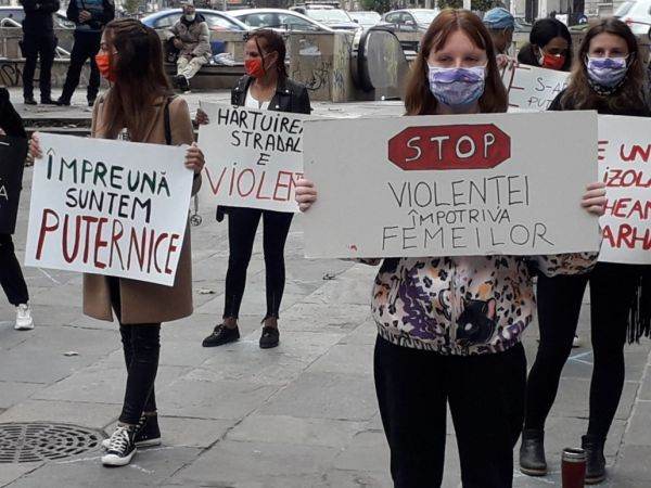 Ambasadele, poziţie fermă contra violenţei împotriva femeilor